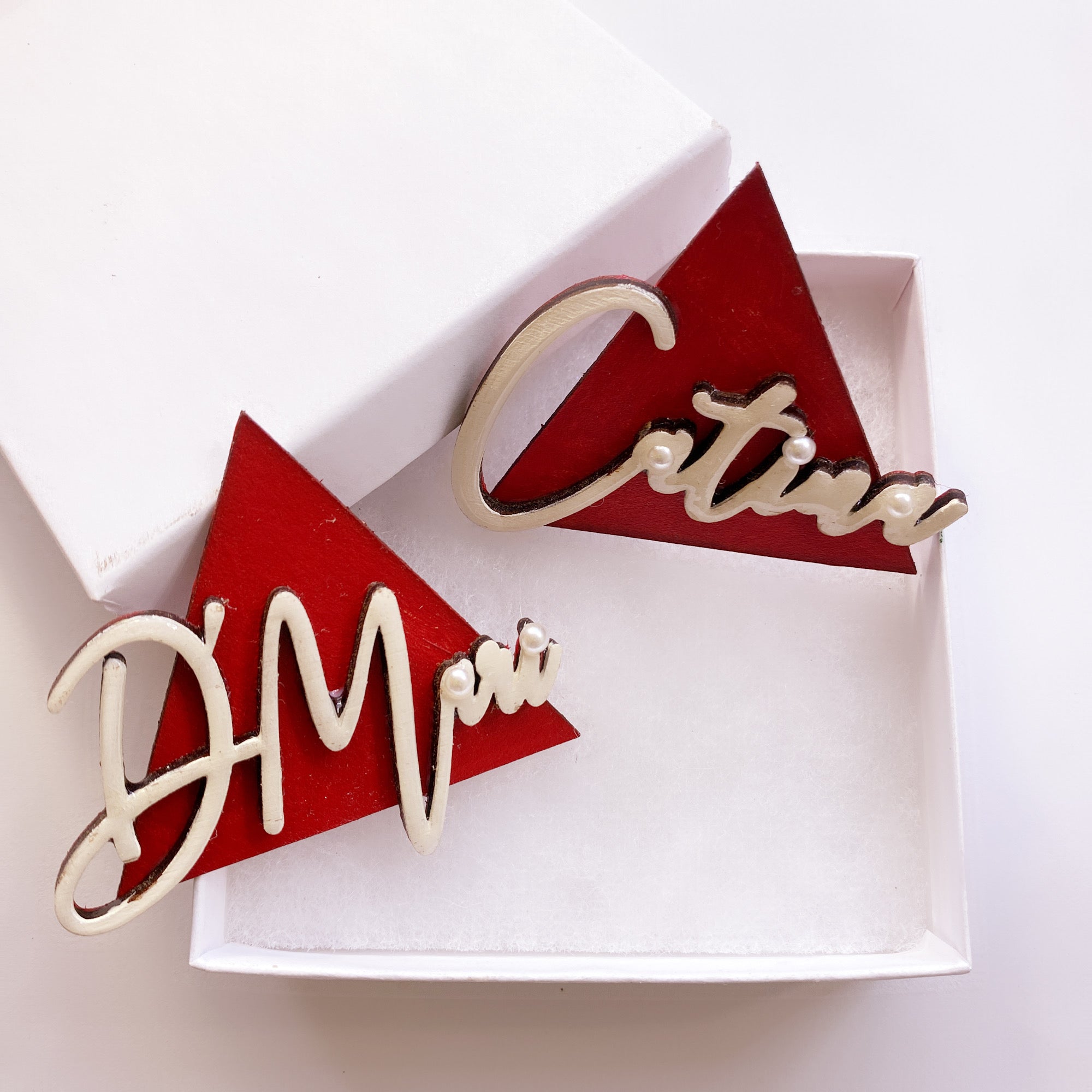 Name Brooch - The Diva Collection